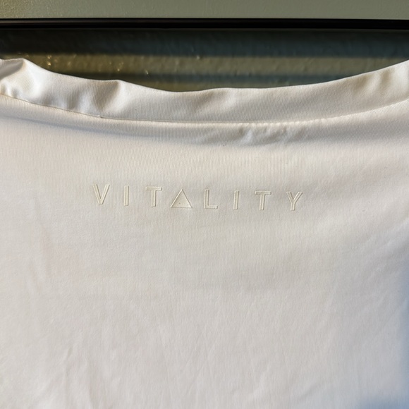 VITALITY | Allora Tank - Picture 4 of 5